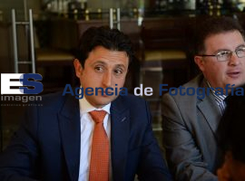 José Juan, sobre la construcción del parque  - ES imagen agencia de fotografía
