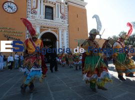 En Peregrinación por la Vida campesinos exigen alto a proyectos de "muerte" - ES imagen agencia de fotografía