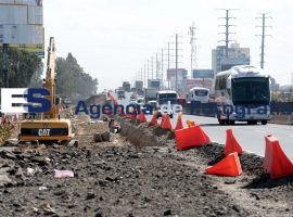Construyen ampliación de la autopista 2014 - ES imagen agencia de fotografía