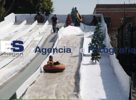 Tobogan navidad 2014 - ES imagen agencia de fotografía