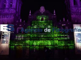 Proyección en Catedral - ES imagen agencia de fotografía