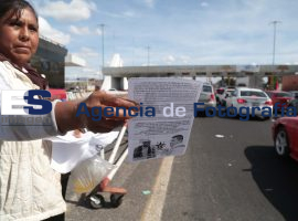 Volantean integrantes de la 289 de Octubre en la caseta de Amozoc - ES imagen agencia de fotografía