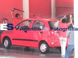 Posible incremento a las tarifas del agua - ES imagen agencia de fotografía