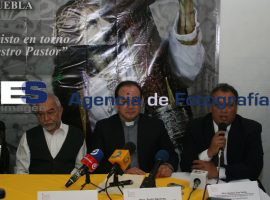 Presentación de procesión de Viernes Santo - ES imagen agencia de fotografía