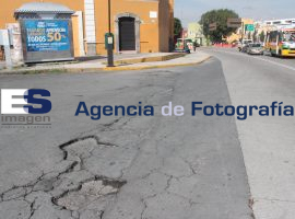 Formación de baches - ES imagen agencia de fotografía