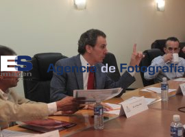 Comité Adquisiciones Arrendimientos y Servicios - ES imagen agencia de fotografía
