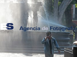 SOAPAP realiza servicio de limpia en zócalo - ES imagen agencia de fotografía