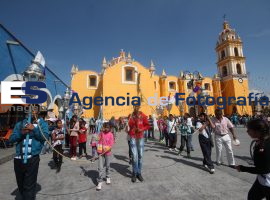Peregrinación de Santos en San pedro Cholula - ES imagen agencia de fotografía