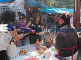 Cientos de creyentes acudieron a la Iglesia del Calvario - ES imagen agencia de fotografía