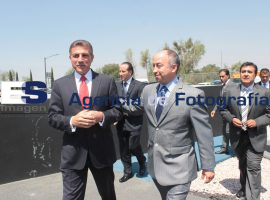 Instalación de Oficina Especializada en Atención Empresarial - ES imagen agencia de fotografía