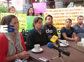 Habitantes de Villa Flores se oponen a construcción de clínica - ES imagen agencia de fotografía