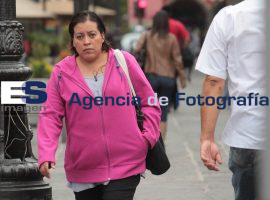 Amanece con baja Temperatura en el centro de la ciudad - ES imagen agencia de fotografía