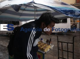 Lluvia  en la ciudad - ES imagen agencia de fotografía