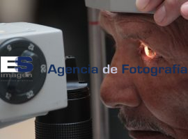 Retiro de parches  del programa cirugía de cataratas - ES imagen agencia de fotografía
