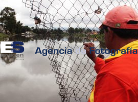 Continúan trabajos en el puente negro - ES imagen agencia de fotografía