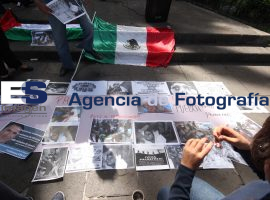Activistas convocan a cadena humana  - ES imagen agencia de fotografía