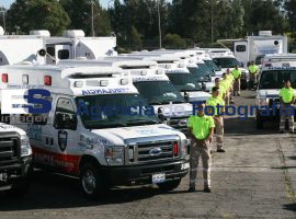 Entrega de Ambulancias y Unidades Moviles de Traslado a Municipios - ES imagen agencia de fotografía