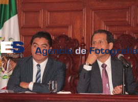 Sesión Extraordinaria de Consejo Universitario - ES imagen agencia de fotografía
