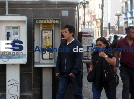 Entran en vigor tarifas telefónicas 2015 - ES imagen agencia de fotografía