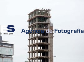 Construyen decenas de nuevos edificios en Vía Atlixcayotl 2015 - ES imagen agencia de fotografía