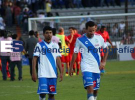 Puebla cae ante Monarcas - ES imagen agencia de fotografía