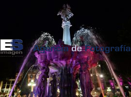 luminaria, contra el cancer de mama - ES imagen agencia de fotografía