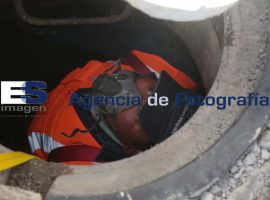 Corta aguas de Puebla servicio a Walmart de Agua Santa 2015 - ES imagen agencia de fotografía
