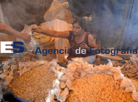 Pructos de ofrendas, 2015. - ES imagen agencia de fotografía