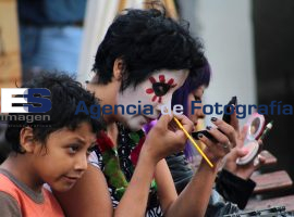 Ofrendas barrio de artista - ES imagen agencia de fotografía