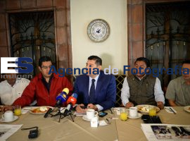 Armenta, sobre candidaturas y Partido - ES imagen agencia de fotografía