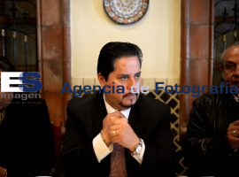 Universidades denuncian a la SEP - ES imagen agencia de fotografía