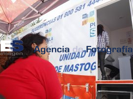 Unidades médicas de mastografía gratuita - ES imagen agencia de fotografía