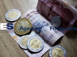 Homologación del salario mínimo en México - ES imagen agencia de fotografía