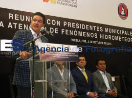 Reunión con presidentes municipales para la atencion de fenomenos hidrometeorológicos - ES imagen agencia de fotografía