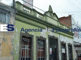 Notario certifica situación de casonas  del centro histórico  para hacer proyectos de inversión - ES imagen agencia de fotografía