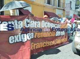 Habitantes de Ocoyucan piden destitución de edil. - ES imagen agencia de fotografía