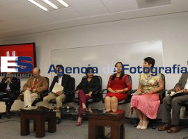 Primer Foro Diálogo entr academia y la política - ES imagen agencia de fotografía
