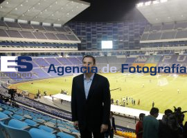 Rafael Moreno Valle visita el estadio Cuautemoc - ES imagen agencia de fotografía