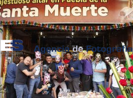 Anuncian próximas actividades dévotos Santa Muerte - ES imagen agencia de fotografía